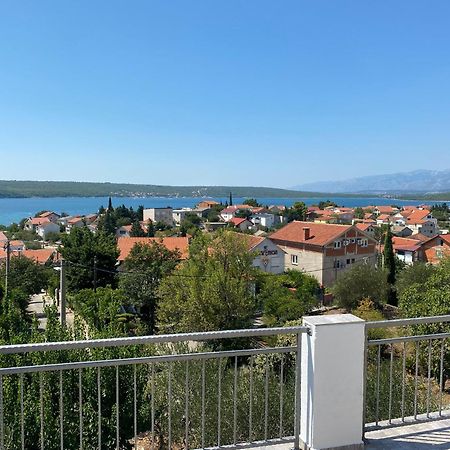 Apartmani Anka Gornji Karin Esterno foto